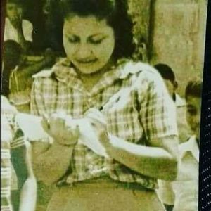 Meet your Posher, Regina